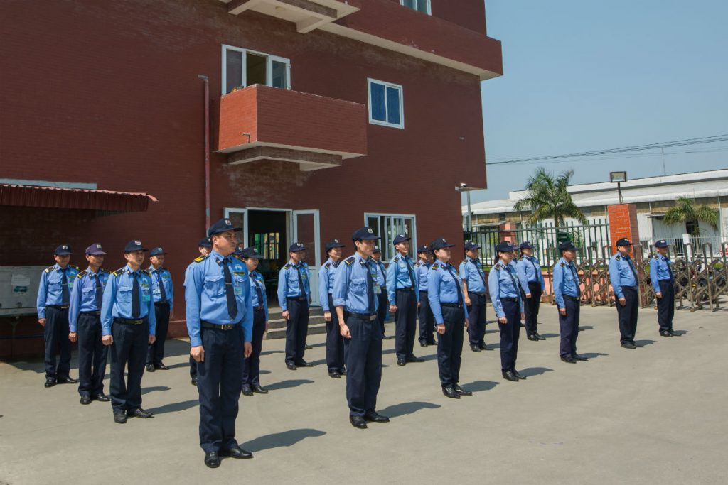 Dịch vụ bảo vệ cửa hàng thức ăn nhanh